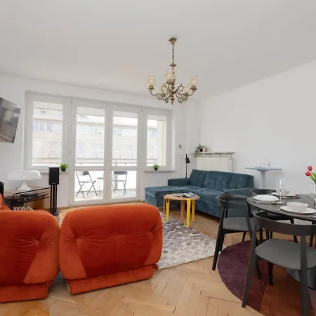 Stylish With Balcony In By Renters Varsavia