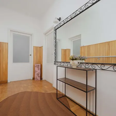 Stylish With Balcony In By Renters * Varsavia